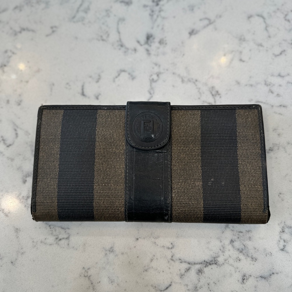 Vintage FENDI Pequin Envelope Wallet